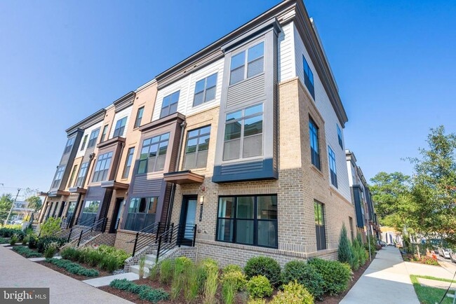 2038 Tysons Ridgeline Rd