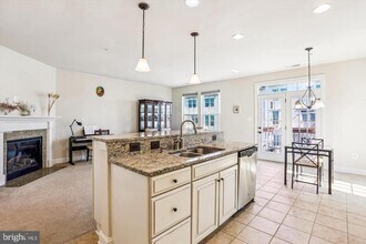6468 Alan Linton Blvd E in Frederick, MD - Building Photo - Building Photo