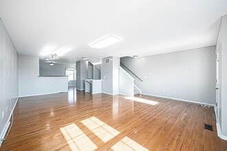 6012 Turnwood Dr in Westerville, OH - Building Photo - Building Photo