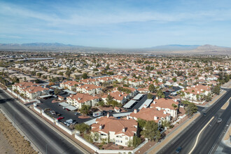 Country Hills in Henderson, NV - Building Photo - Building Photo