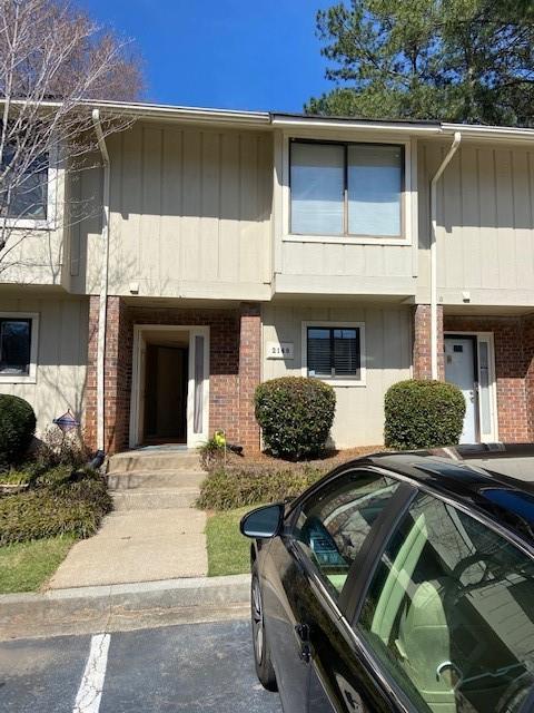 property at 2148 Palmyra Dr