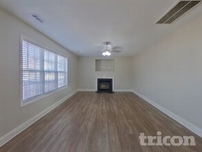 3453 Sunset Rd in Charlotte, NC - Building Photo - Building Photo