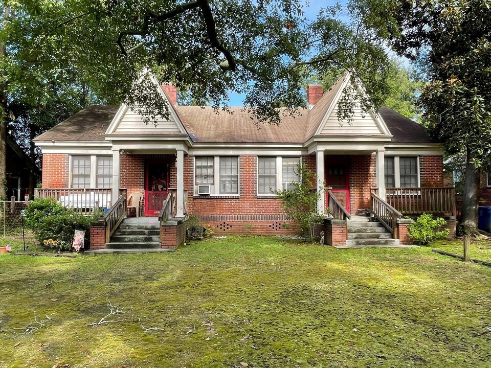 721-723 Cedar Terrace in Columbia, SC - Building Photo