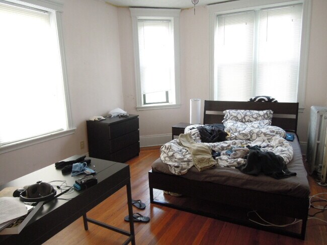 25 Saint Stephen St, Unit 32 in Boston, MA - Foto de edificio - Building Photo