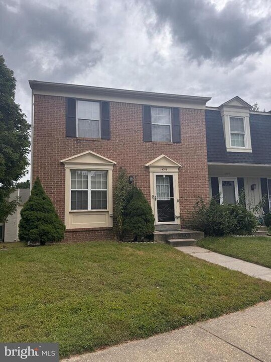 14919 Dinsdale Dr in Silver Spring, MD - Building Photo