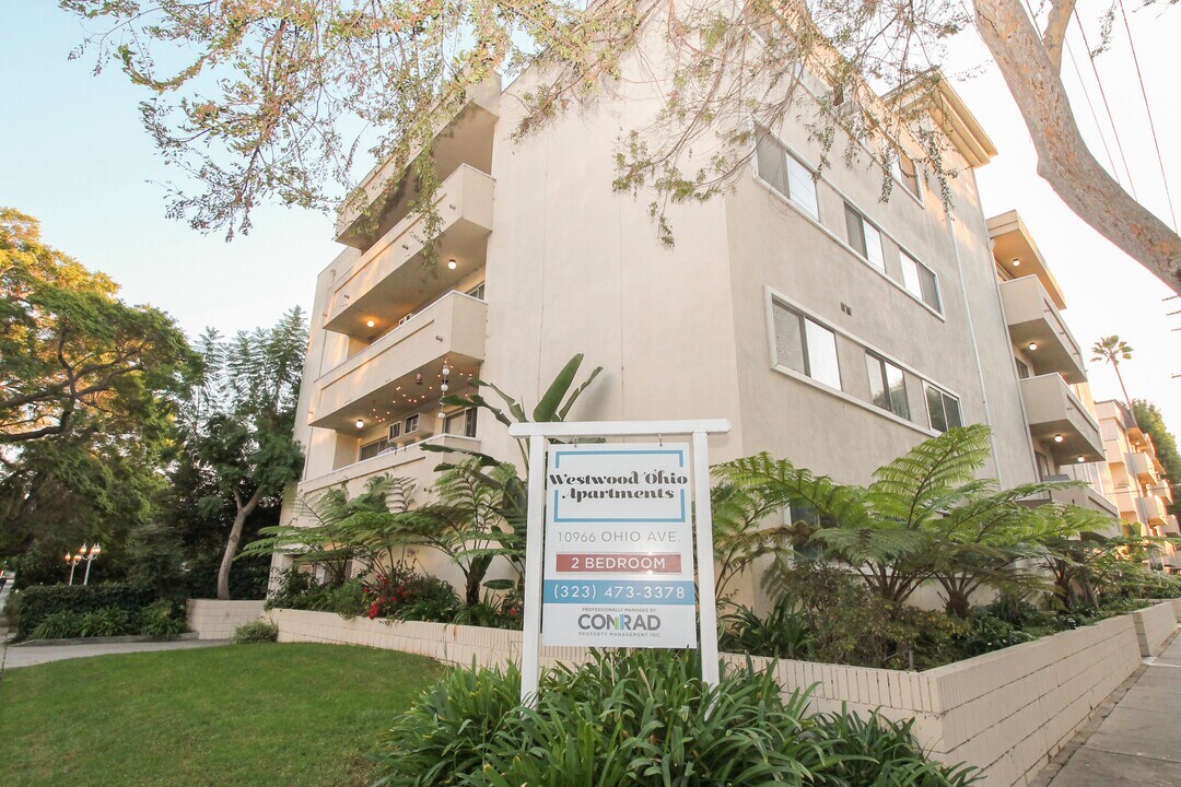 Ohio Apartments in Los Angeles, CA - Foto de edificio