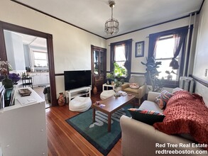 4 Montcalm Ave, Unit 2 in Boston, MA - Building Photo - Building Photo