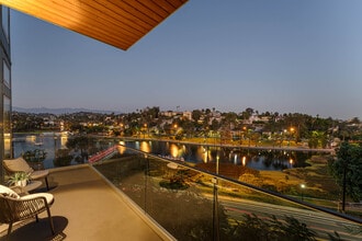 614 Belmont Ave in Los Angeles, CA - Foto de edificio - Building Photo