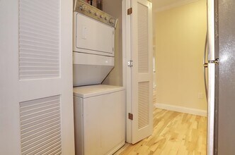 4401 BERGENLINE Ave in Union City, NJ - Building Photo - Building Photo