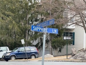 88 Sapphire Ln in Franklin Township, NJ - Building Photo - Building Photo