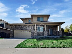9742 Jasper Dr in Commerce City, CO - Building Photo