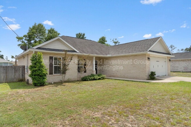 4464 Goldfinch Way in Crestview, FL - Building Photo - Building Photo
