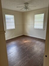 133 S Richter Dr in Lafayette, LA - Foto de edificio - Building Photo