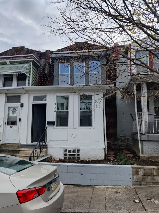 property at 532 E Mayland St