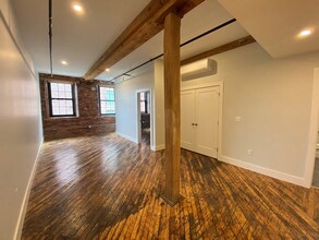 28 Pearl Street in Biddeford, ME - Building Photo - Interior Photo