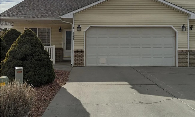 property at 663 Laredo Ct
