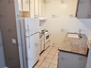 615 Vine St in Oceanside, CA - Building Photo - Building Photo