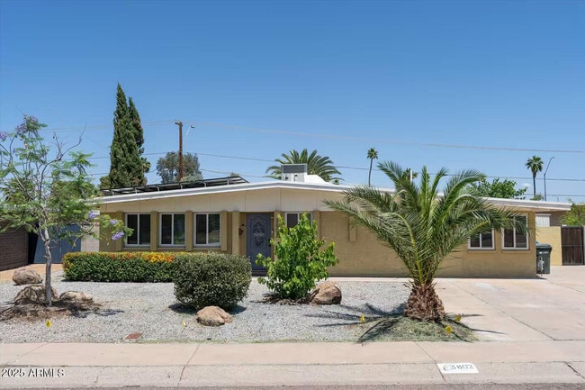 3802 E Shaw Butte Dr