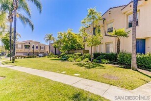 11901 Miro Cir in San Diego, CA - Building Photo