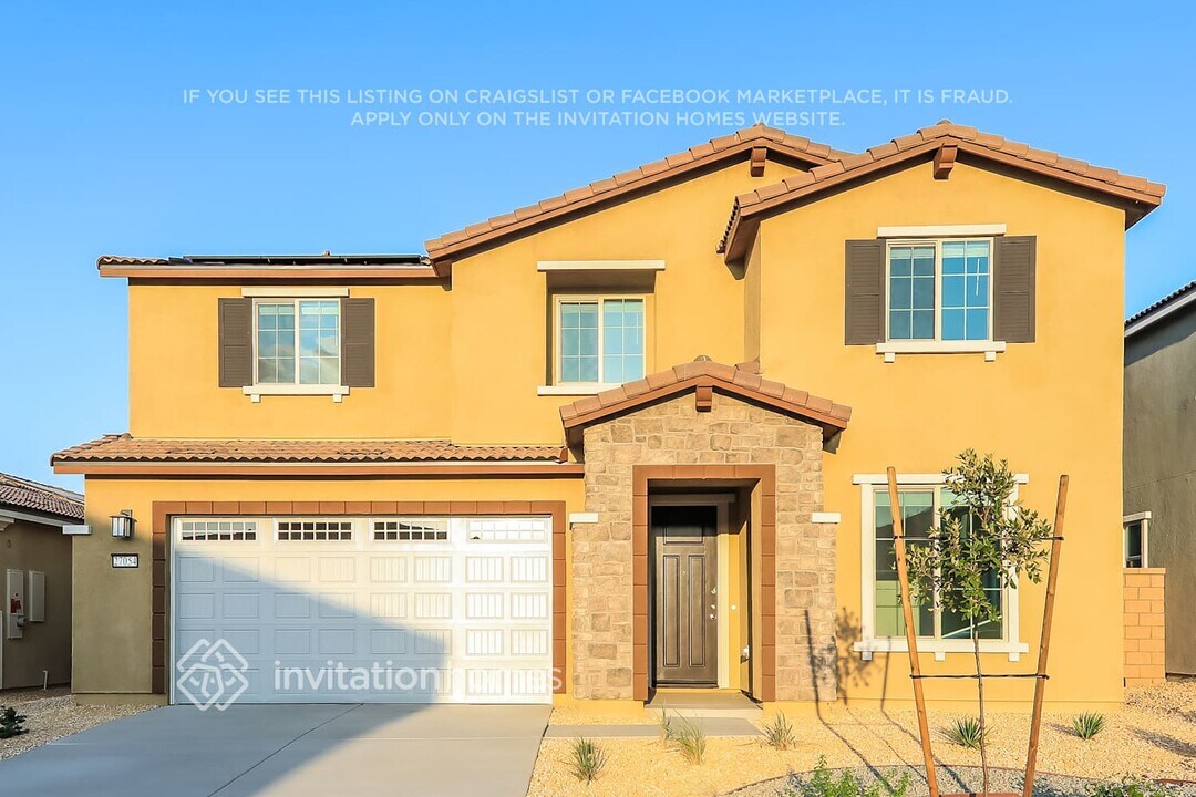 27054 Basalt Dr in Menifee, CA - Building Photo