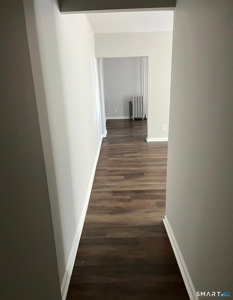 146 George St, Unit 6 in Bridgeport, CT - Building Photo - Building Photo