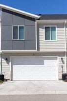 270 E 1825 N in North Ogden, UT - Building Photo