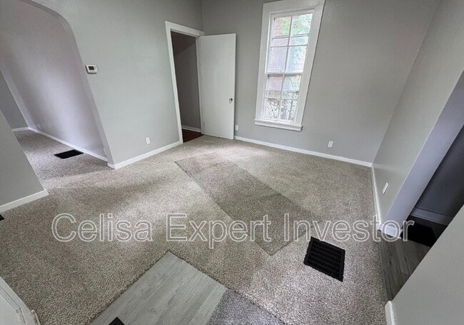 1201 Jackson St in Fort Wayne, IN - Building Photo - Building Photo