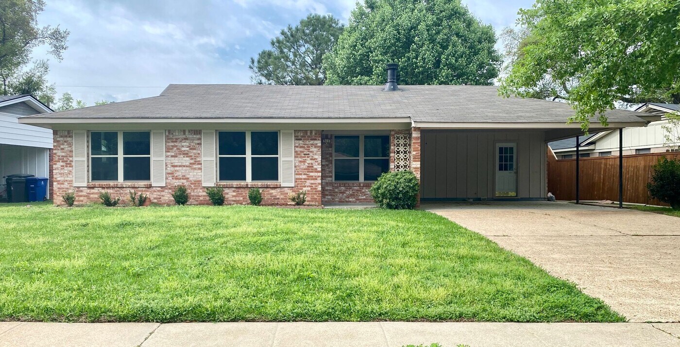 513 Yolanda Ln in Shreveport, LA - Building Photo