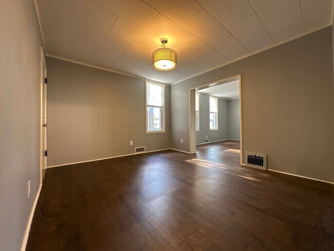 1555 Palmer Ave in Muskegon, MI - Building Photo - Building Photo