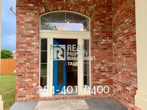 10121 Orchid Ln in Waco, TX - Building Photo - Building Photo