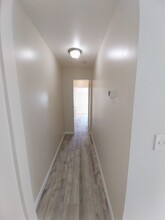 244 E Hanover St, Unit 2 bedrooms apartment in Trenton, NJ - Foto de edificio - Building Photo