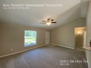 16952 SW 46th Terrace in Ocala, FL - Building Photo - Building Photo
