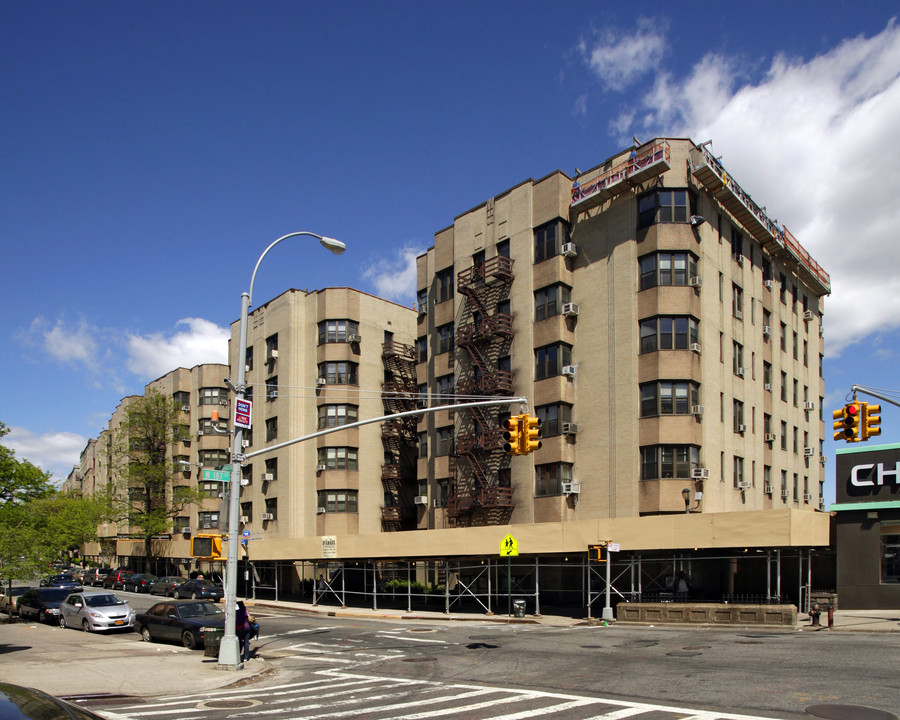 610-630 Fort Washington Ave in New York, NY - Building Photo