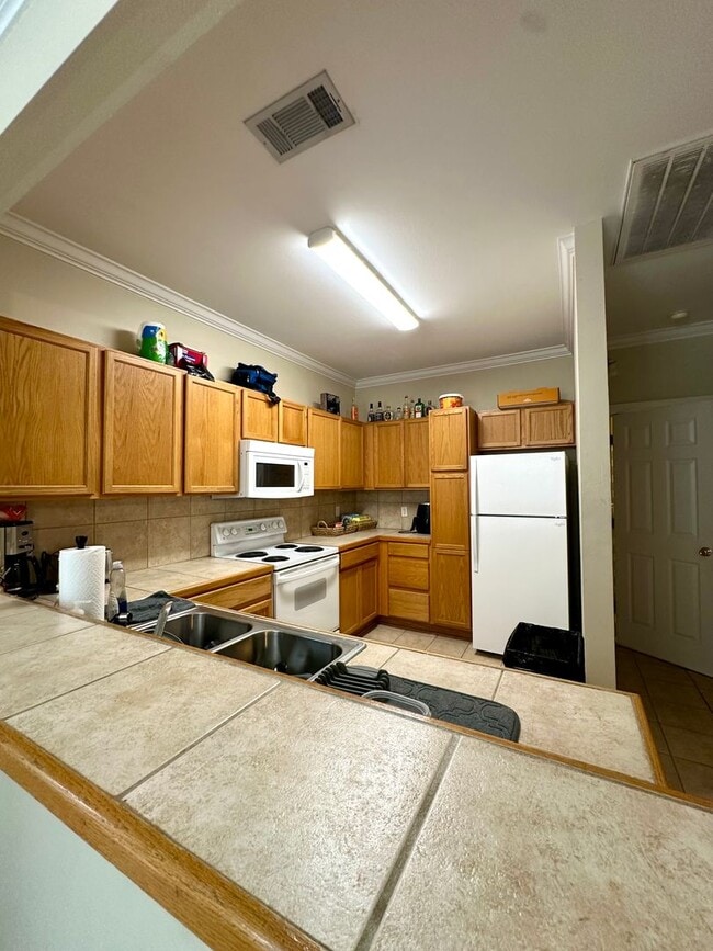 4725 Burbank Dr in Baton Rouge, LA - Building Photo - Building Photo