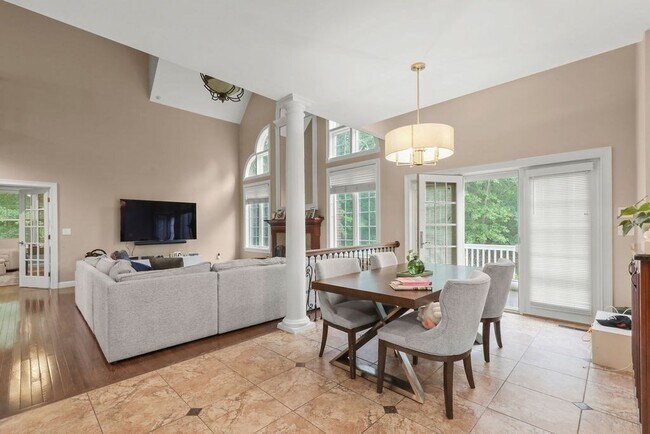 12 Ronald C Meyer Dr in North Attleboro, MA - Building Photo - Building Photo