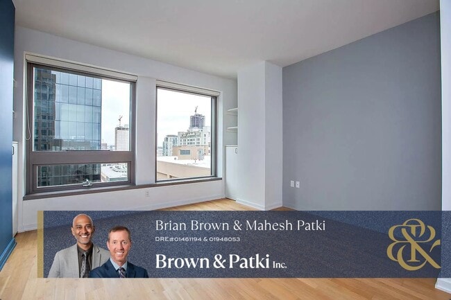 property at 1 Hawthorne St