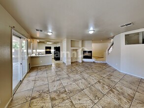 1752 Quartz Landing Ave in Las Vegas, NV - Building Photo - Building Photo
