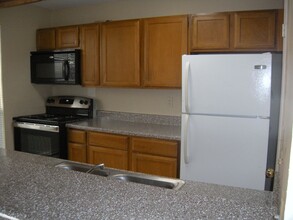 704 W 21st St in Austin, TX - Foto de edificio - Building Photo