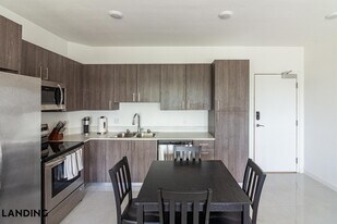 25850 SW 140th Ct, Unit 4-401 in Homestead, FL - Building Photo