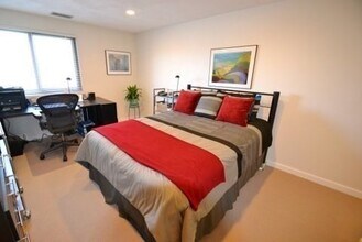 1001 Massachusetts Ave, Unit 503 in Cambridge, MA - Building Photo - Building Photo