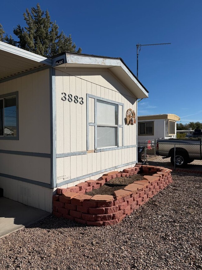 3883 Lum Ave in Kingman, AZ - Building Photo - Building Photo