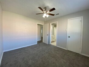 4610 Candlestick Dr in Garland, TX - Building Photo - Building Photo