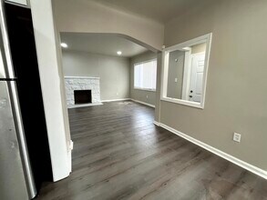 18903 Freeland St in Detroit, MI - Foto de edificio - Building Photo