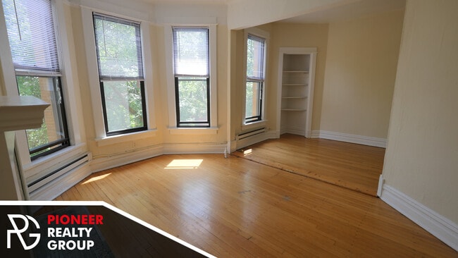 428 W Belden Ave in Chicago, IL - Foto de edificio - Building Photo