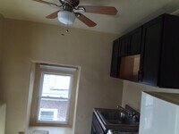 1126 W Rockland St, Unit 3 photo'