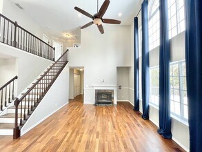 602 Pearces Ford Rd in Oswego, IL - Building Photo - Building Photo