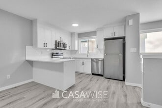 11331-11126 126 St NW in Edmonton, AB - Building Photo - Building Photo