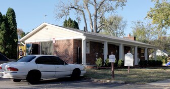 Lawrence Glen Apartments