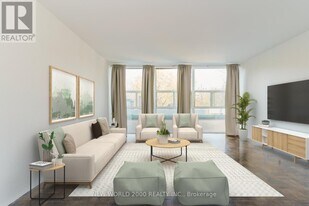 40 Park Rd in Toronto, ON - Building Photo