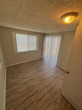 261 Cameron Rd in St. Louis, MO - Building Photo - Building Photo